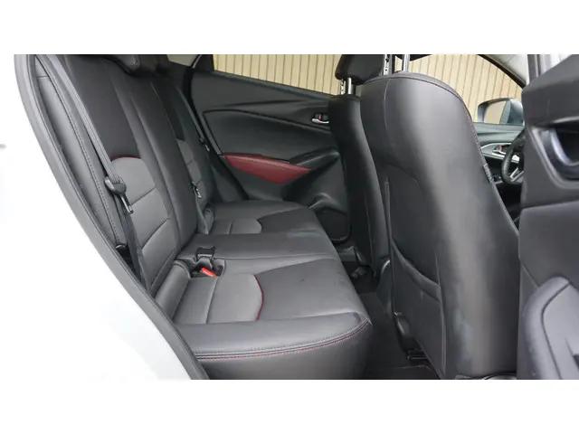 Mazda CX-3 2.0 119Pk SkyActiv-G 120 GT-M 2016 Benzine 44