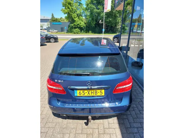 Mercedes-Benz B-Klasse 180 Ambition 2012 Benzine 12