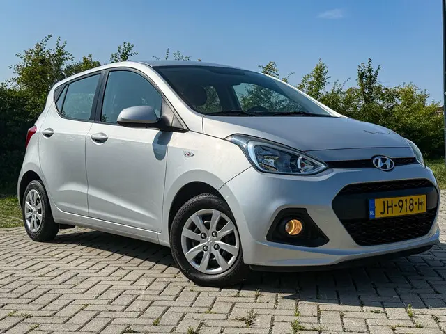 Hyundai i10 3