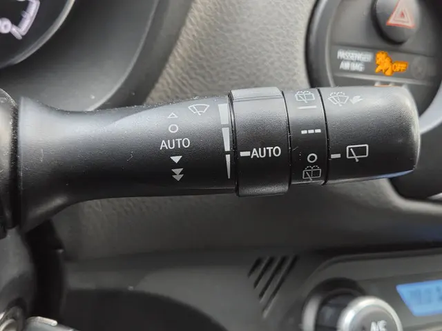 Toyota Yaris 1.5 Hybrid Active 2018 Hybride Benzine 28