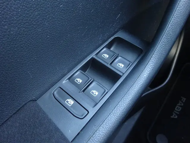 Škoda Fabia Combi 1.0 TSI Drive 2018 Benzine 19