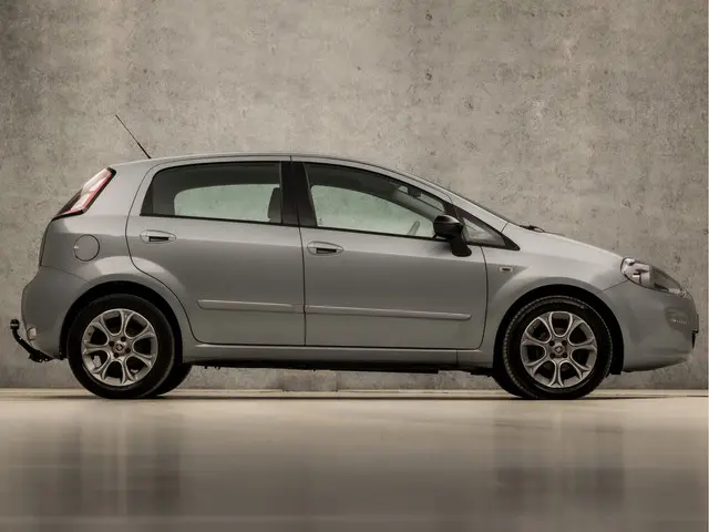 Fiat Punto Evo 0.9 TwinAir Sport 2013 Benzine 4