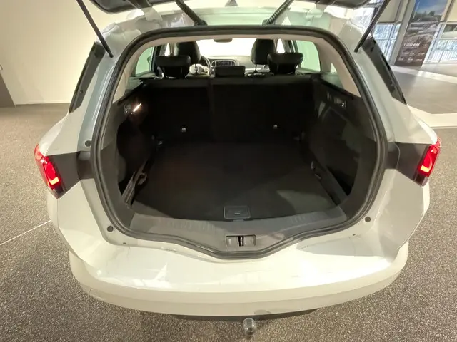 Renault Mégane Estate 1.3 TCe 140 Techno 2023 Benzine 9