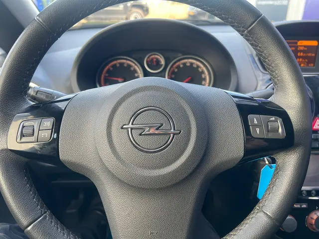 Opel Corsa 1.2-16V BlitZ 2014 Benzine 16