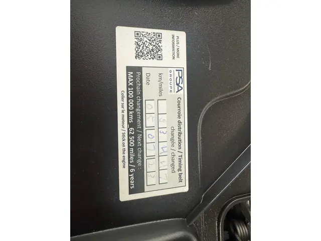 Peugeot 5008 1.2 PureTech 2019 Benzine 19