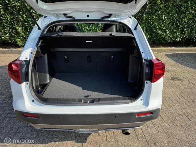 Suzuki Vitara 1.4 Boosterjet Stijl 2019 Benzine 11