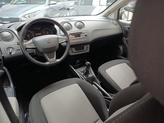 SEAT Ibiza 1.2 TSI Style 2014 Benzine 27