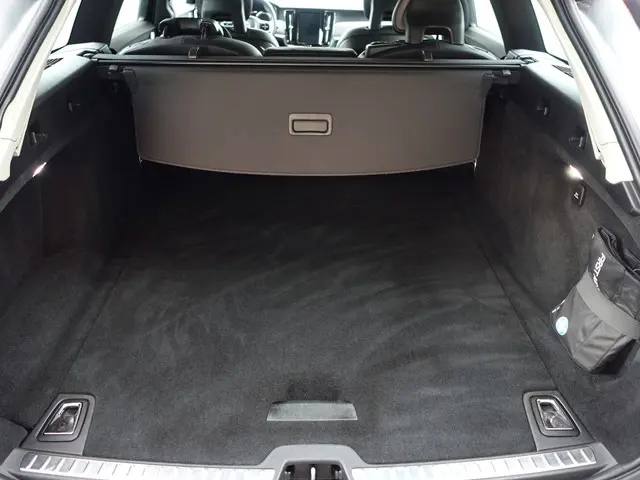 Volvo V90 2.0 T4 Inscription Aut- 2018 Benzine 31