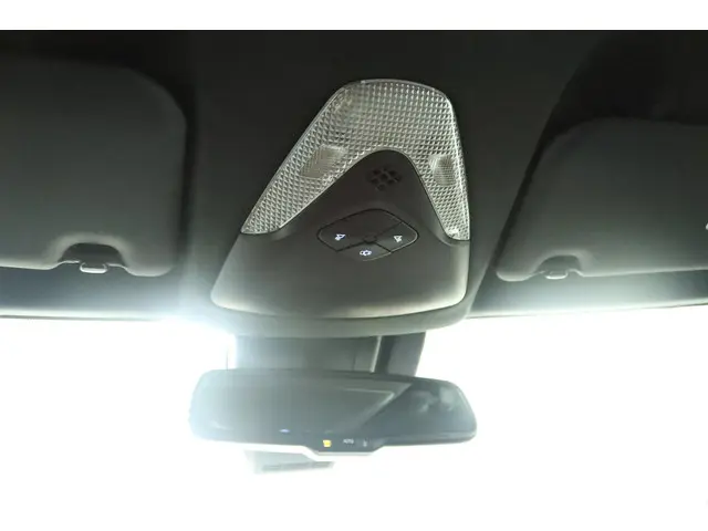 Toyota C-HR 1.8 Hybrid Dynamic 2019 Hybride Benzine 33