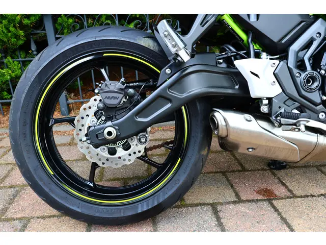 Kawasaki Z650 ABS 50kw 2020 Benzine 17