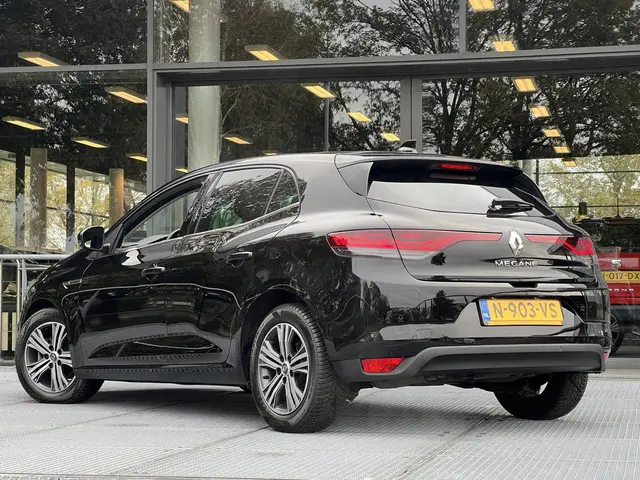 Renault Mégane 1.3 TCe 140 EDC Intens 2022 Benzine 6