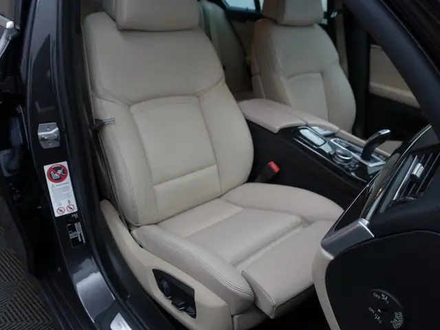 BMW 5 Serie 520i Luxury Edition Aut- 2014 Benzine 22
