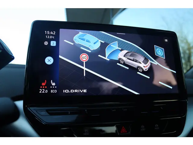 Volkswagen ID.5 PRO 77KWH 2022 Elektrisch 37
