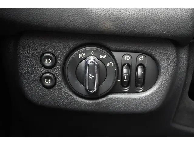 MINI Clubman Cooper 2022 Benzine 26