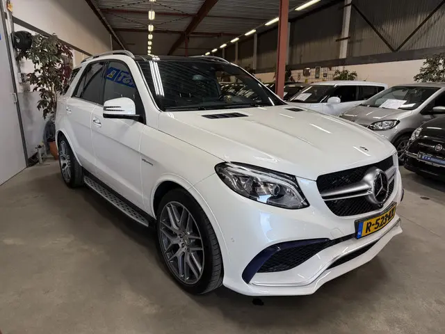 Mercedes-Benz GLE AMG 63 4MATIC 2016 Benzine 4