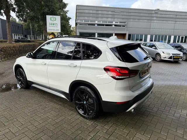 BMW X1 3