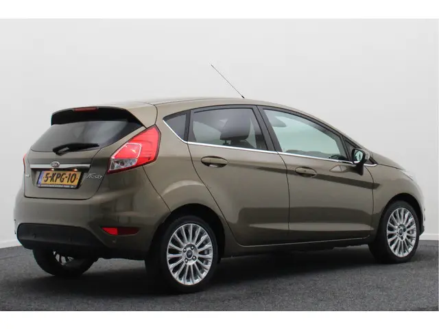 Ford Fiesta 1.0 EcoBoost Titanium 2013 Benzine 19