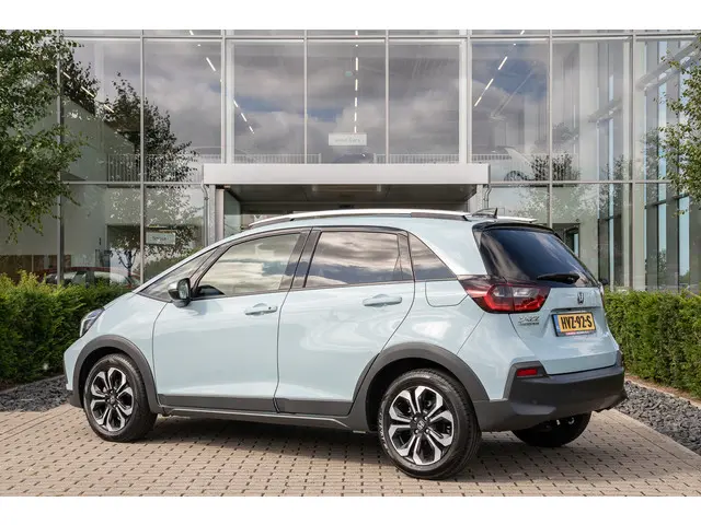 Honda Jazz 1.5i e:HEV CROSSTAR 2022 Hybride Benzine 27