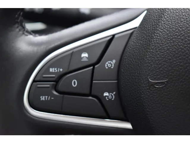 Renault Mégane Estate TCe 140 EDC Intens 2022 Benzine 22