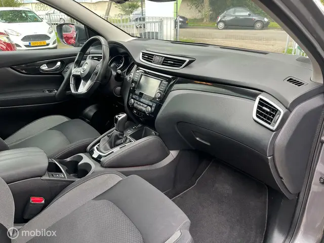 Nissan QASHQAI 1.3 DIG-T Acenta 2020 Benzine 29