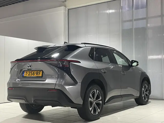 Toyota bZ4X Launch Edition 71 kWh 2023 Elektrisch 13