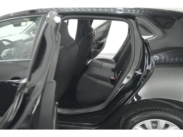 Renault Clio TCe 90 Zen 2022 Benzine 21