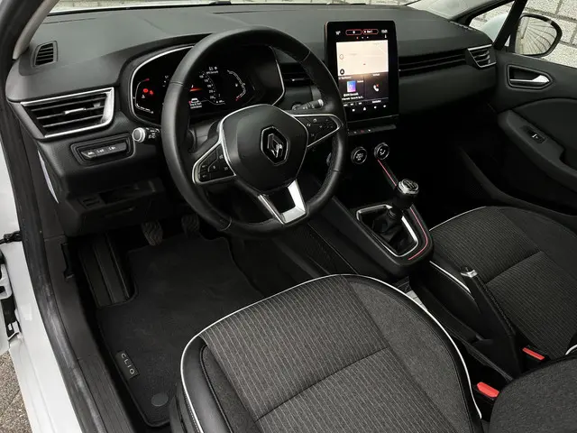 Renault Clio 1.0 TCe Intens 2019 Benzine 27
