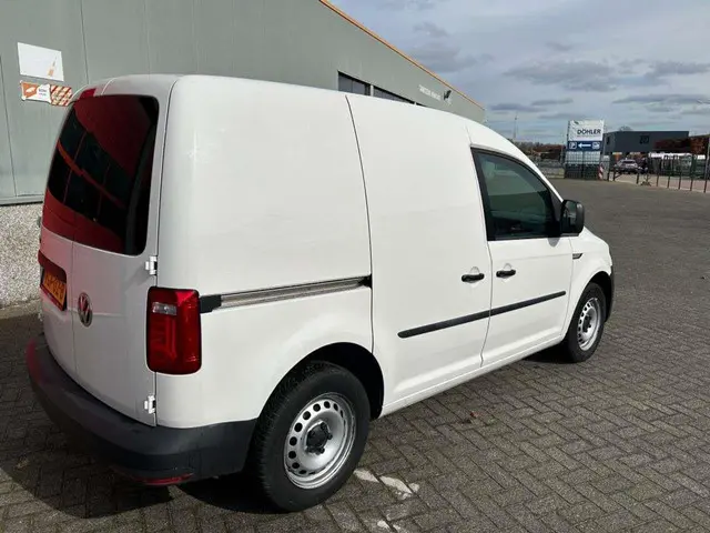 Volkswagen Caddy 2.0 TDI L1H1 BMT Trendline 2020 Diesel 5