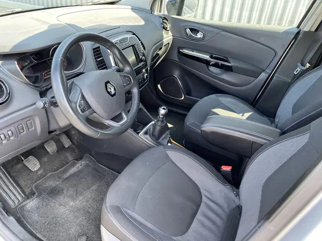 Renault Captur 1.2 TCe Dynamique 2017 Benzine 3