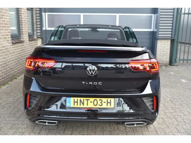 Volkswagen T-Roc Cabrio 1.5 TSI R-Line 2022 Benzine 14