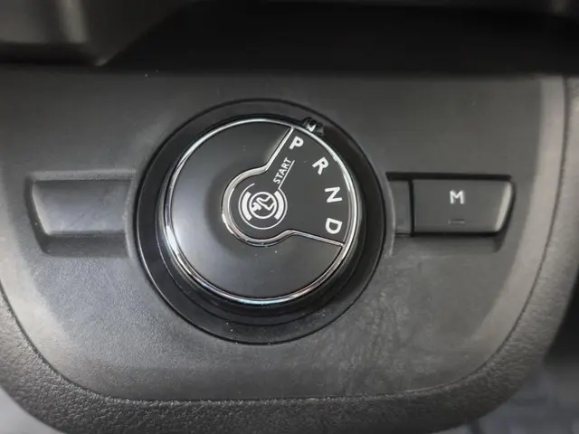 Peugeot Expert 2.0 BlueHDI 145PK L3 Automaat 2023 Diesel 9