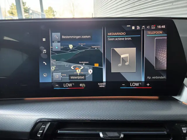 BMW iX1 xDrive30 Launch Edition 67 kWh 2023 Elektrisch 7