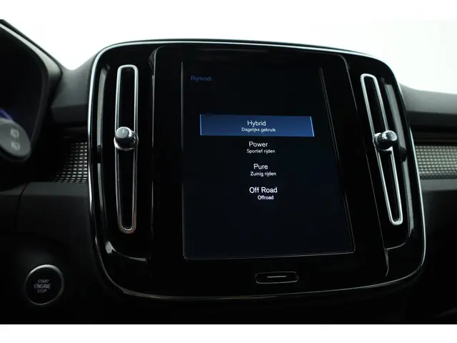 Volvo XC40 1.5 T5 Recharge R-Design 2021 Hybride Benzine 24