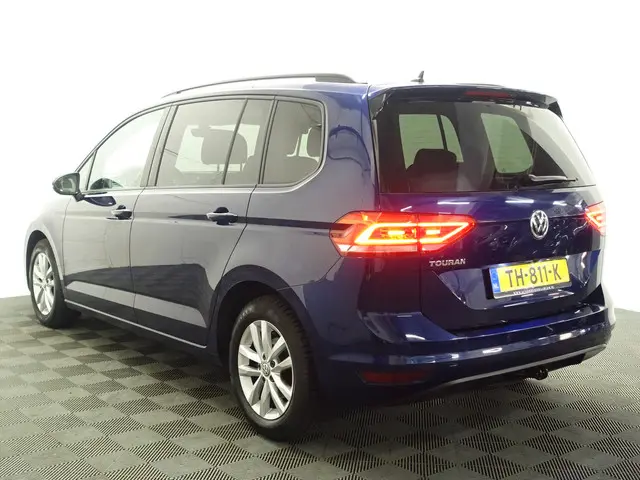 Volkswagen Touran 1.2 TSI Highline- 2018 Benzine 5