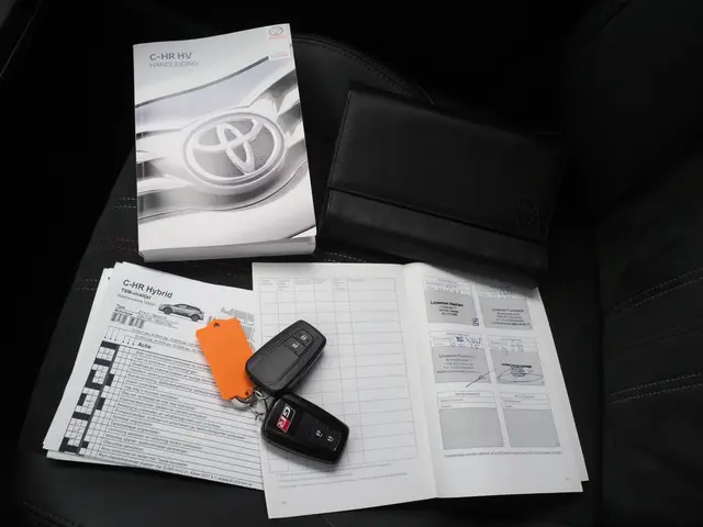 Toyota C-HR 1.8 Hybrid GR-Sport 2023 Hybride Benzine 6