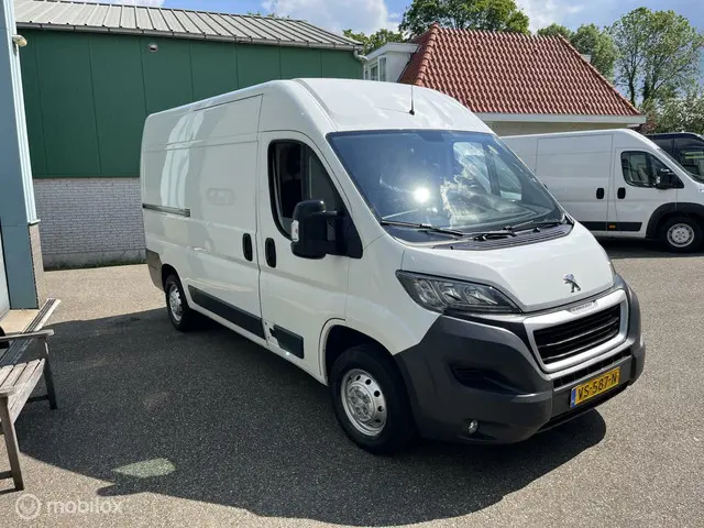 Peugeot Boxer Bestel 330 2.2 HDI L2H2 2016 Diesel 2