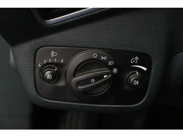 Ford C-MAX 1.0 Edition Plus 2014 Benzine 28