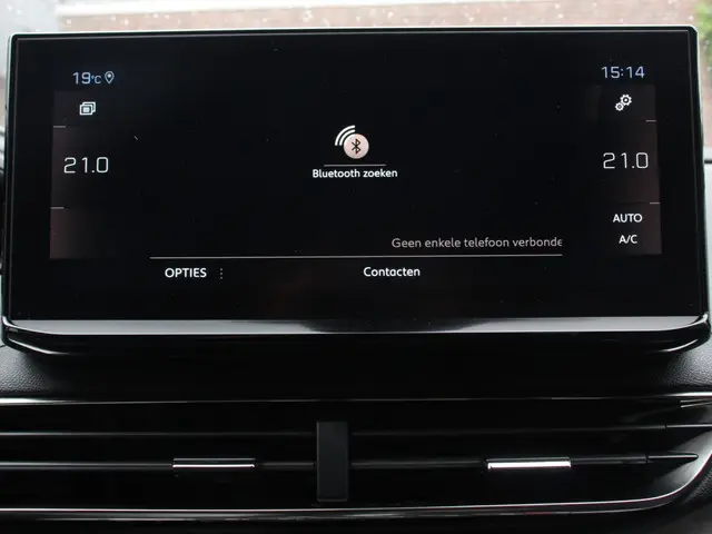 Peugeot 5008 1.2 PureTech GT Black Pack 2024 Benzine 26