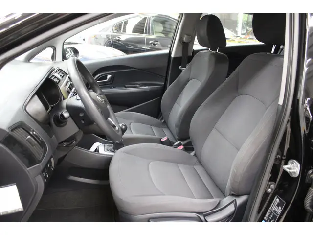 Kia Rio 1.2 CVVT Comfort Pack 2013 Benzine 5