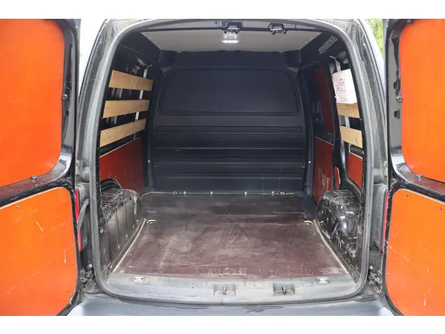 Volkswagen Caddy 2.0 TDI L1H1 BMT Trendline 2019 Diesel 15