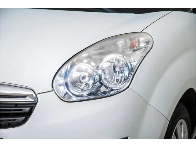 Opel Combo 1.3 CDTi L1H1 ecoFLEX Sport 2015 Diesel 19