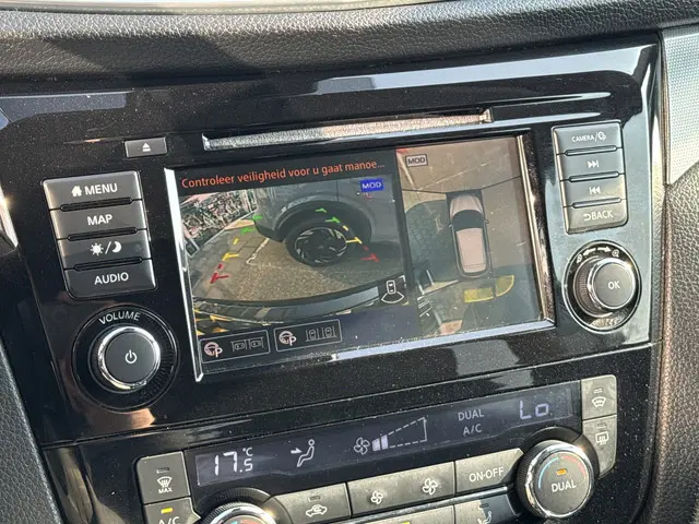 Nissan QASHQAI 1.3 DIG-T Tekna 2020 Benzine 39