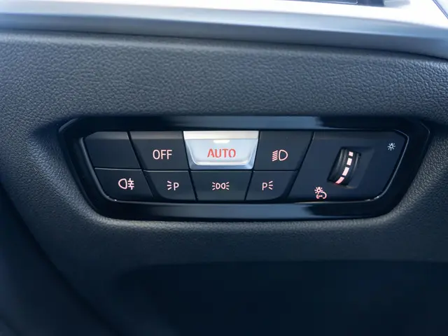 BMW i4 eDrive35 2025 Elektrisch 24