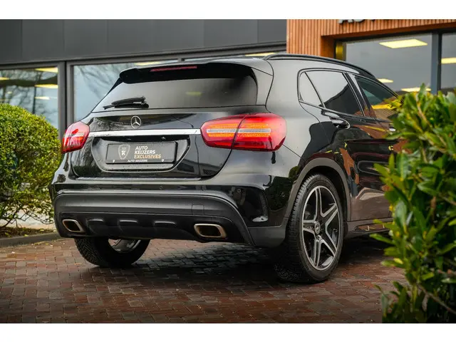 Mercedes-Benz GLA GLA 180 2019 Benzine 9