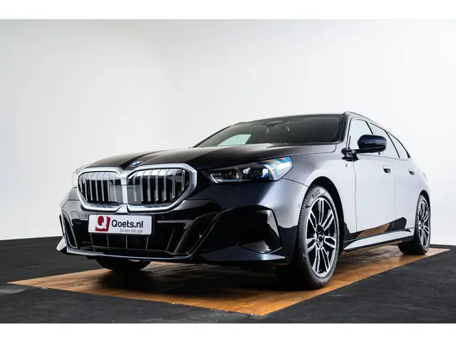 BMW 5 Serie Touring 520i 2024 Benzine 28