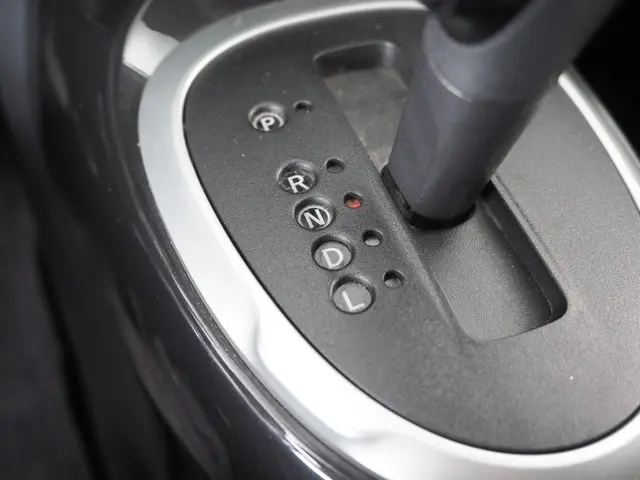 Nissan Juke 1.6 N-Connecta 2016 Benzine 28