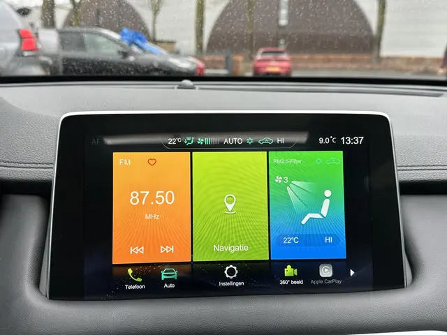 MG EHS 1.5 TGDI Luxury 2023 Hybride Benzine 22