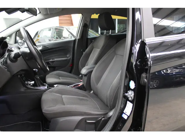Ford Fiesta 1.0 EcoBoost Titanium 2016 Benzine 5