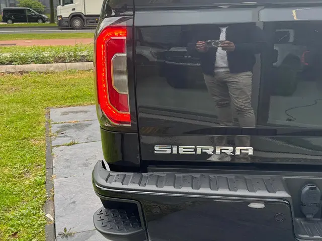 GMC Sierra 6.2 V8 Denali NL-AUTO!! 2018 LPG/Gas 14