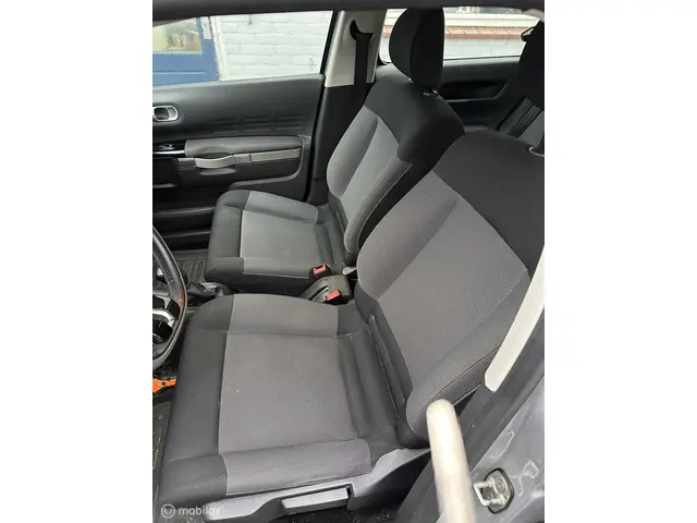 Citroën C4 Cactus 1.2 e-THP Shine 2014 Benzine 18